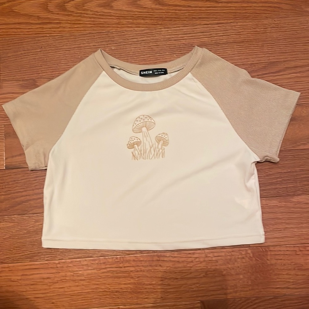 baby tee
